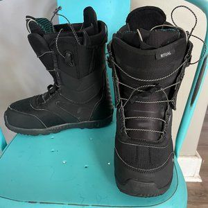 Burton Ritual Women's Snowboard Boots with Speed Zone lacing